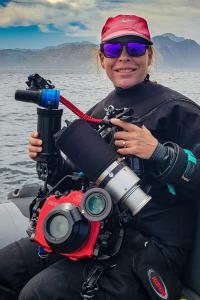 Kate Jonker with underwater camera rig
