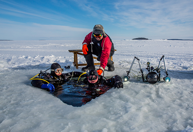 Ice Diving safeguarding with Safety Rope, White Sea, Karelia