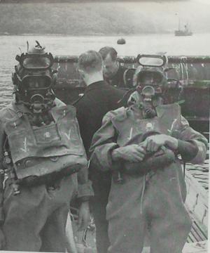 WWII Sub-Lieutenants Henty-Creer and Shean with O2 rebreathers, ca. 1942. Photo courtesy of David Strike / HDS